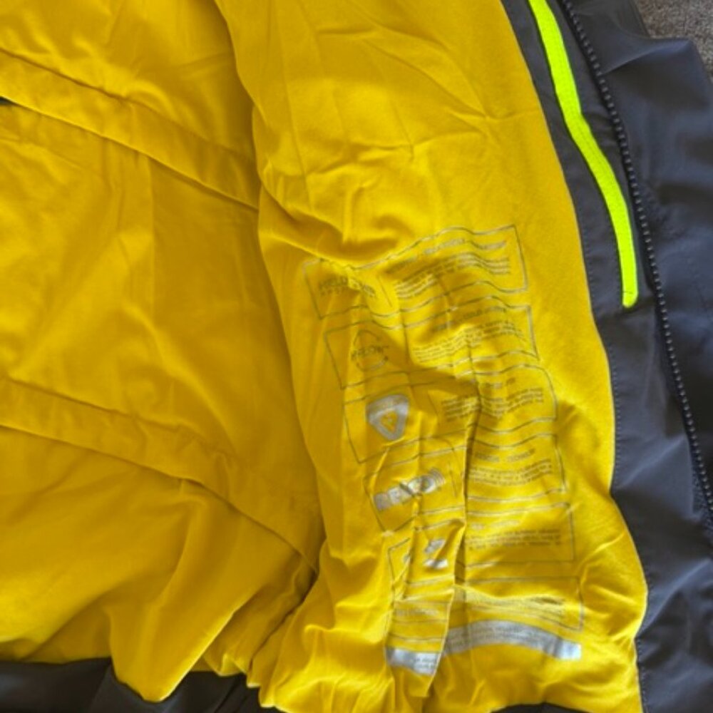 HELLY HANSEN MEN'S SKI JACKET ALPHA PRIMALOFT SIZE MEDIUM - Picture 11 of 12